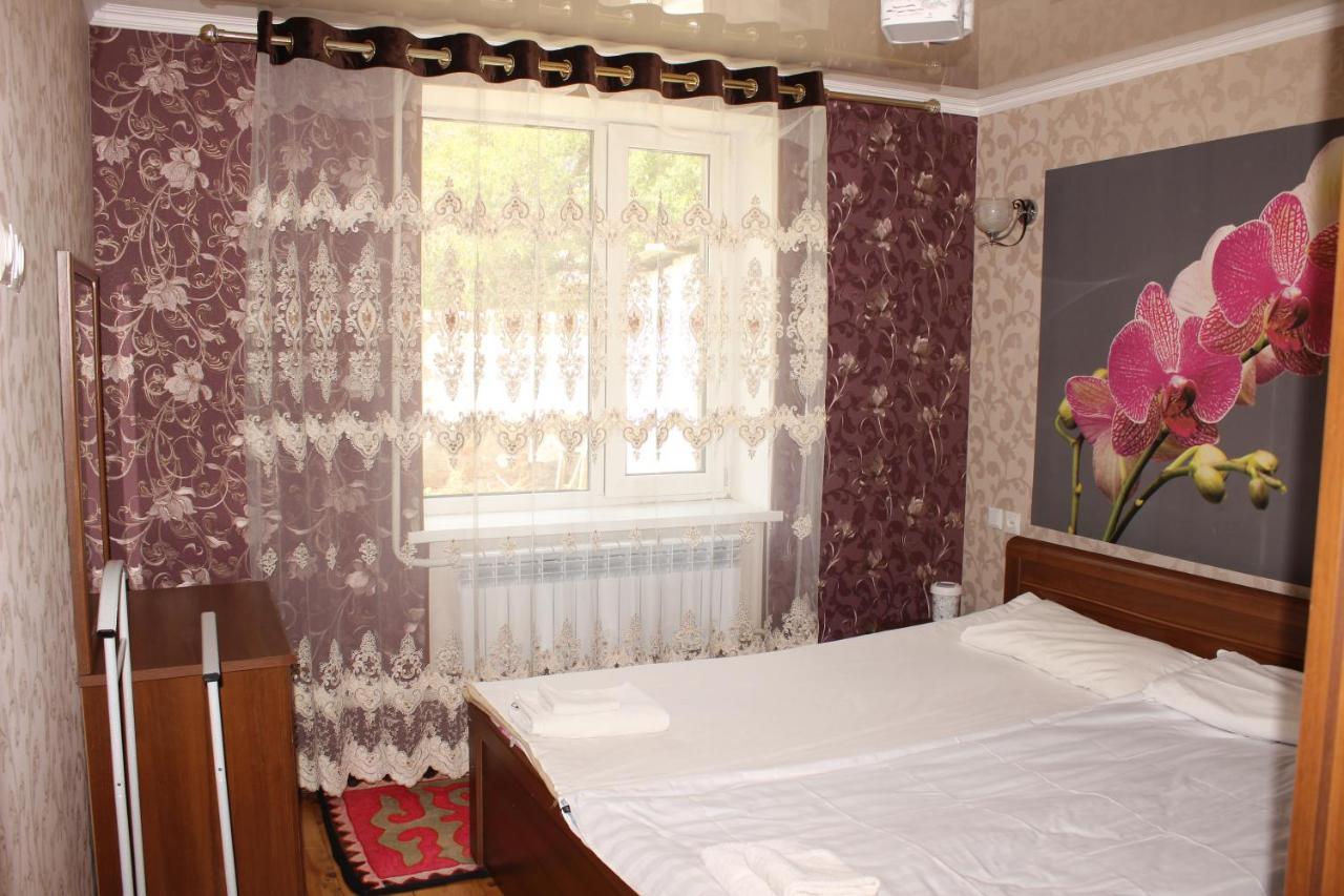 Guest House Jamal Naryn Exterior photo