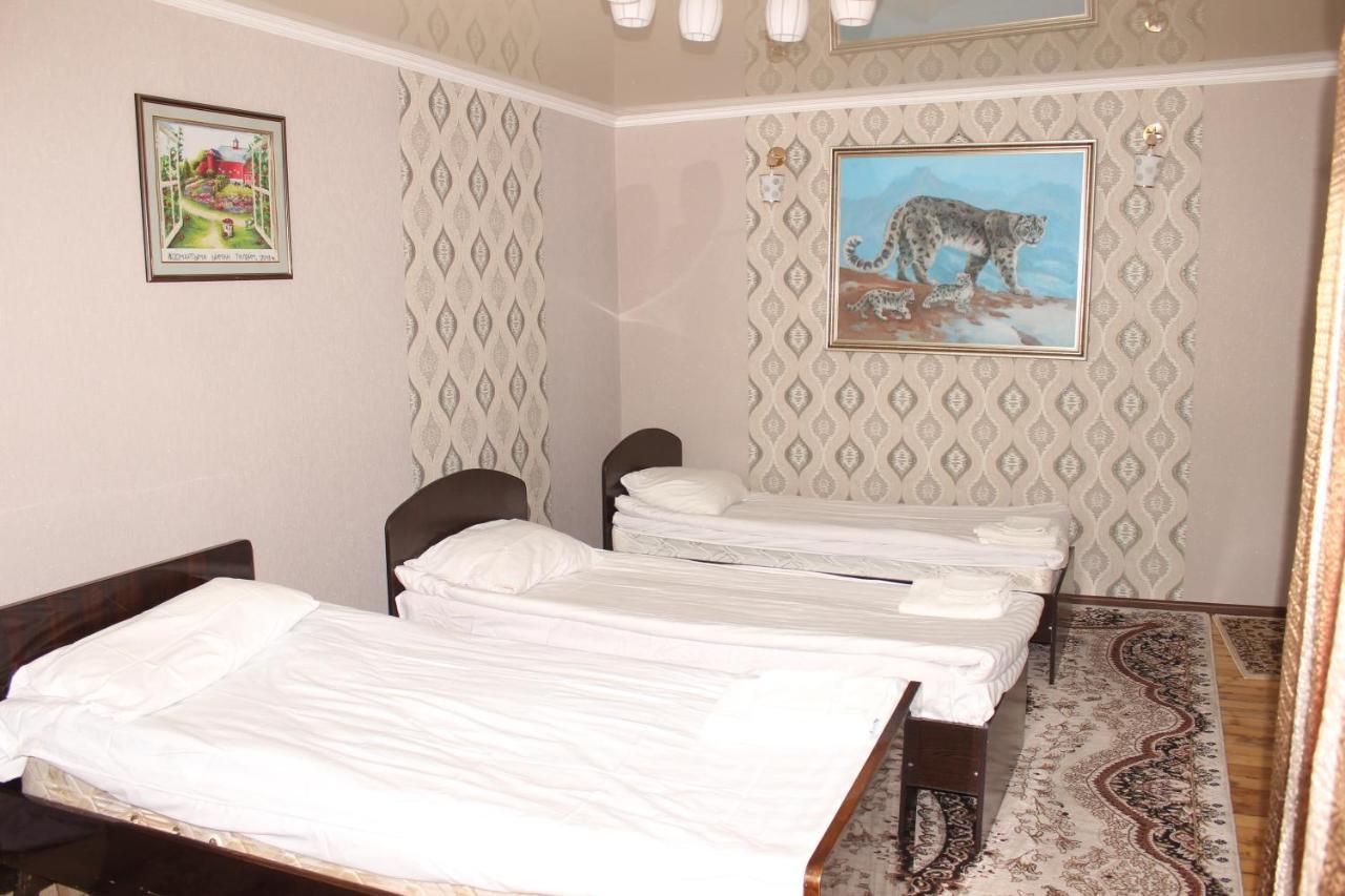 Guest House Jamal Naryn Exterior photo