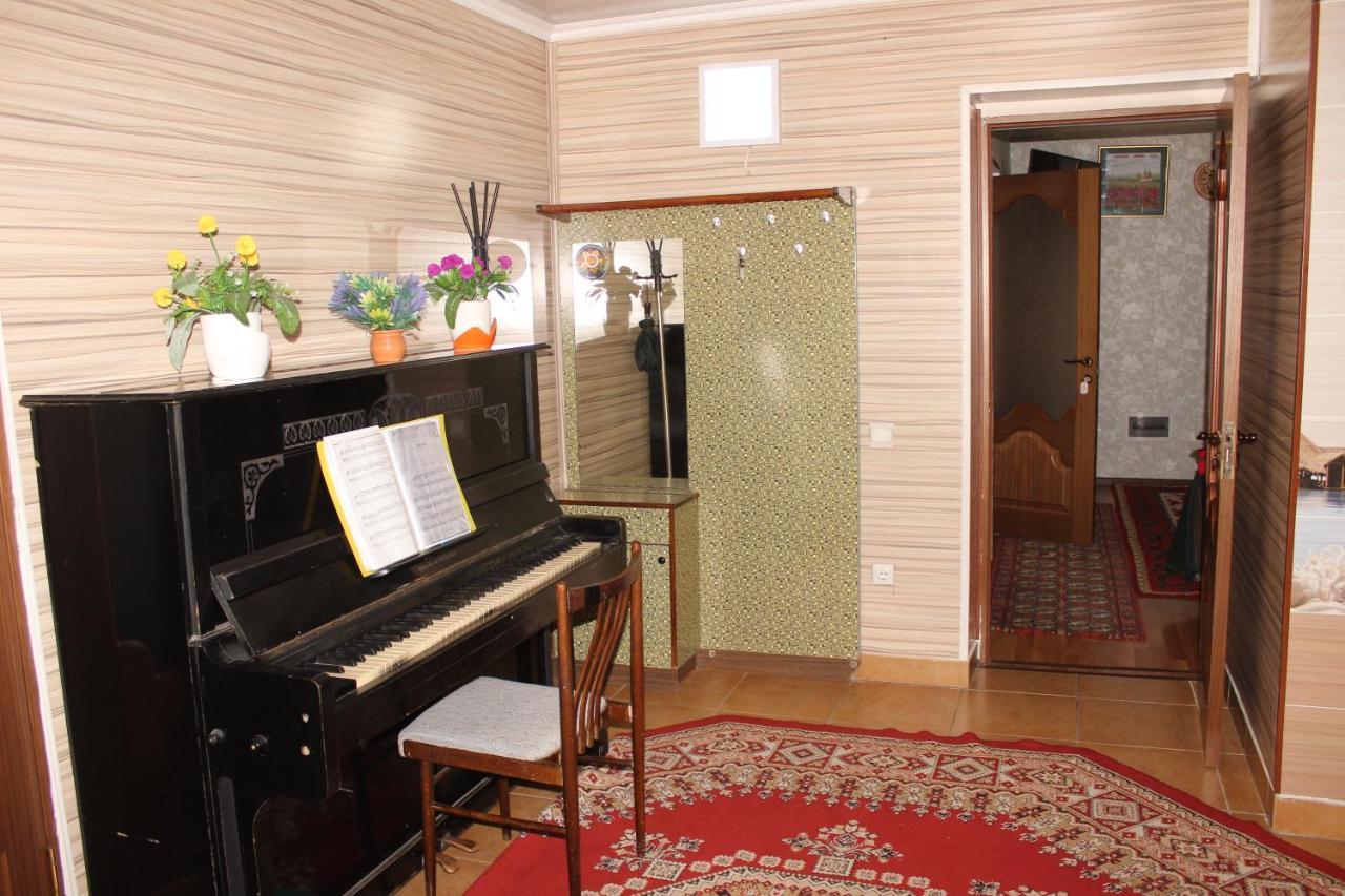 Guest House Jamal Naryn Exterior photo